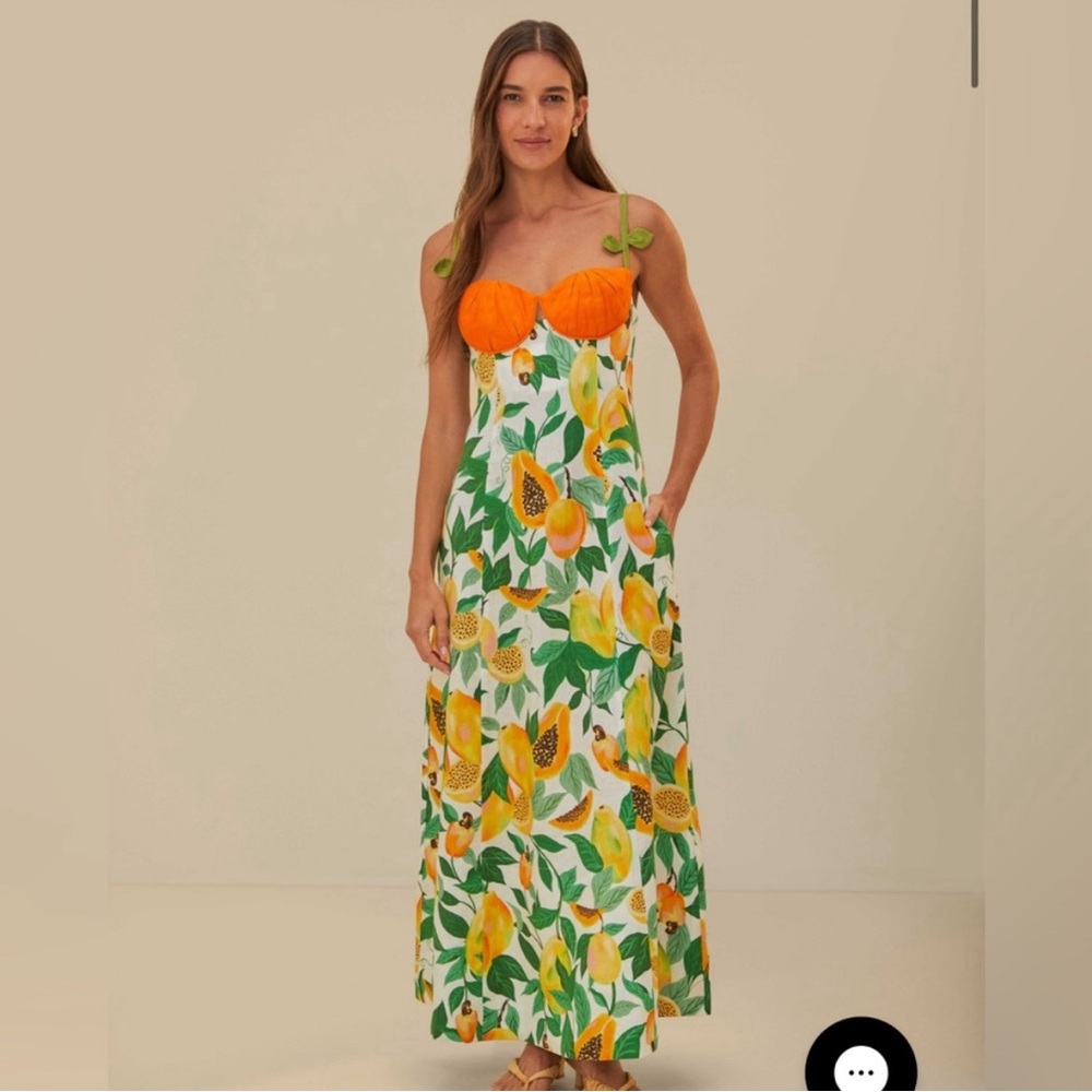 Farm Rio Papaya Salad dress! Brand New with tags!